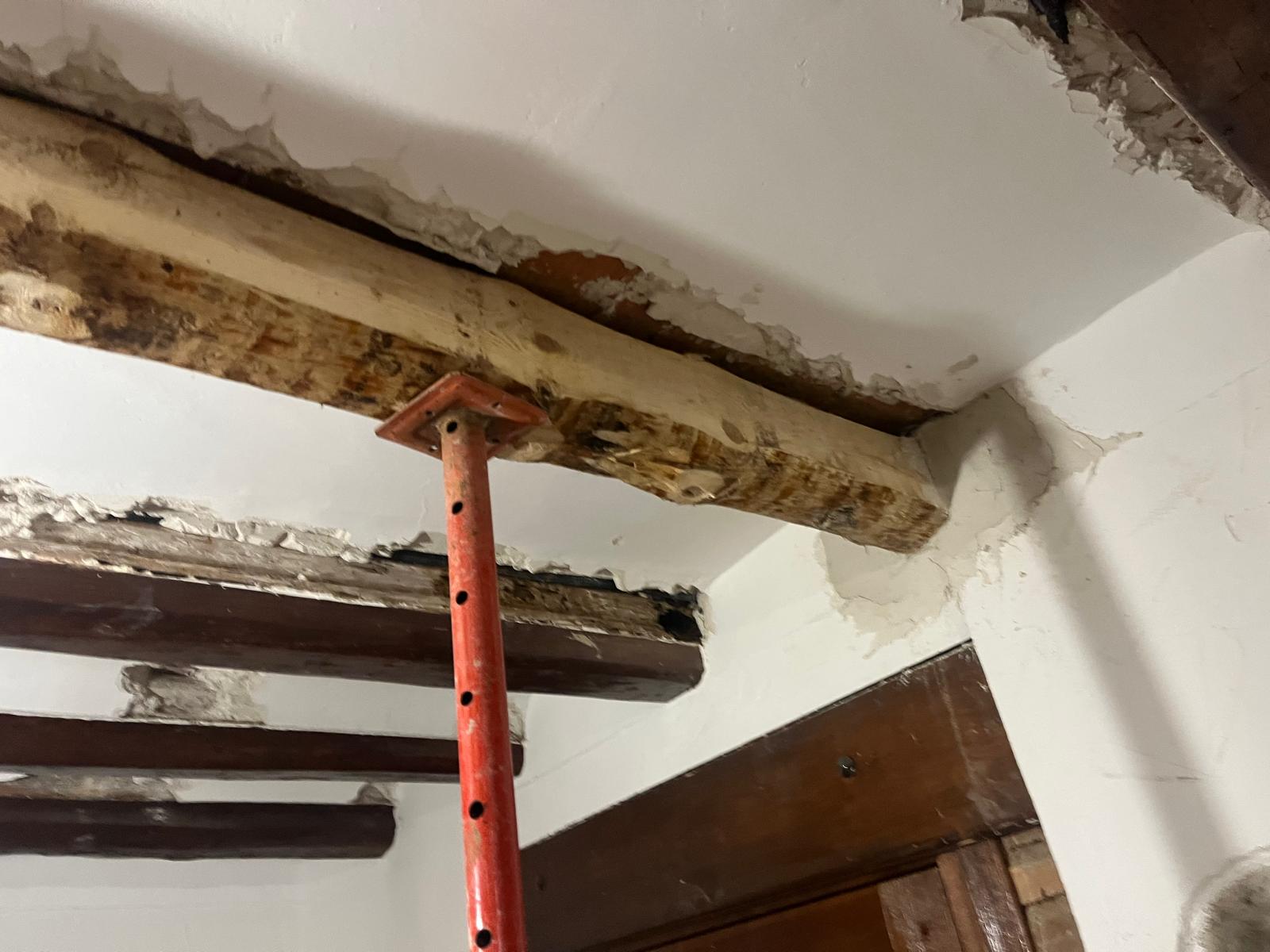 Soporte de estructura en obra